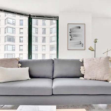 Apartment Streeterville 1br W Deck Pool Nr Chi-586 Chicago