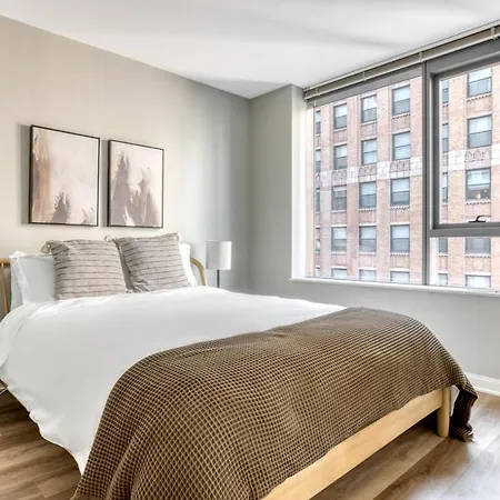 Loop 1br W Gym Pool Lounge 1 Block From L Chi-700 *