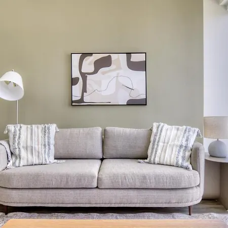 Apartment S Loop 1br W Lounge Pool Gym Nr Grant Park Chi-762 Chicago