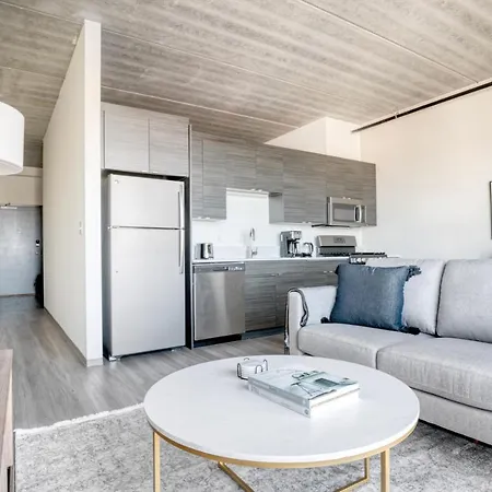 Bucktown 1br W Lounge Roof Gym Nr L Chi-839 *