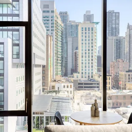 River North 1br W Gym Lounge Roof Nr Riverwalk Chi-901 Chicago