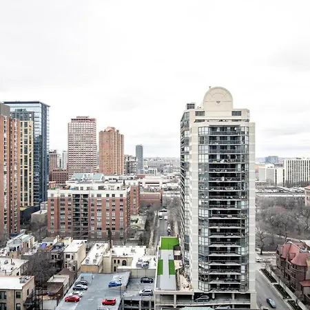 Gold Coast 2br W Gym Lounge Pool Nr Mag Mile Chi-231 * Chicago