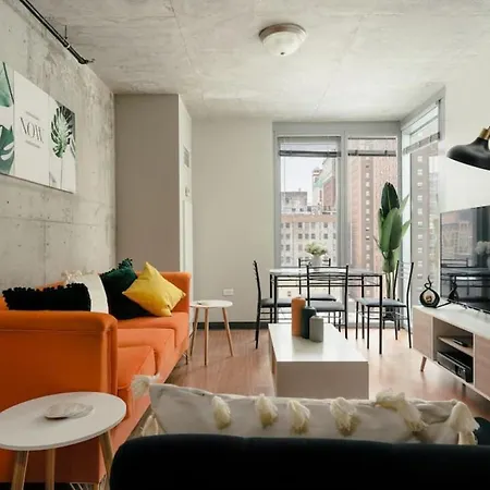 Affordable 2-bedroom On Wabash Apartment Chicago