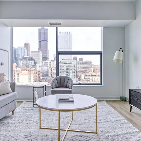 W Loop 2br W Gym Pool In Heart Of Greektown Chi-534 Apartment