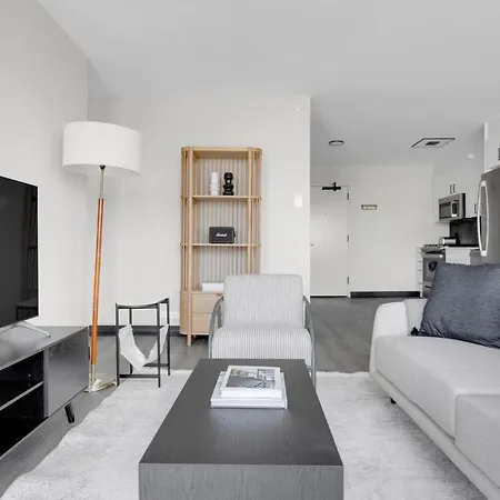 Medical District 1br W Gym Wd 1 Block To L Chi-611 Apartment Chicago