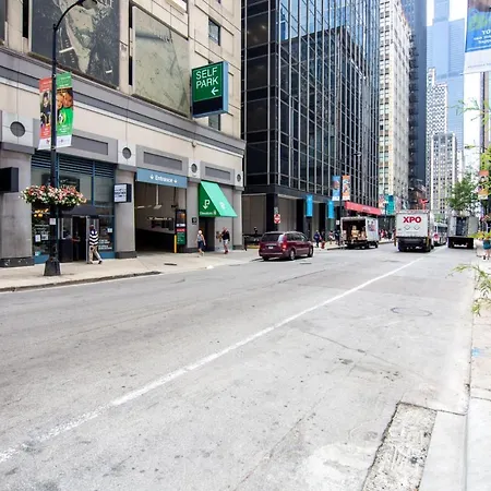 Loop 1br W Lounge Rooftop Nr Art Institute Chi-103