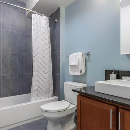 Loop 2br W Pool Gym Nr Financial District L Chi-257 Chicago