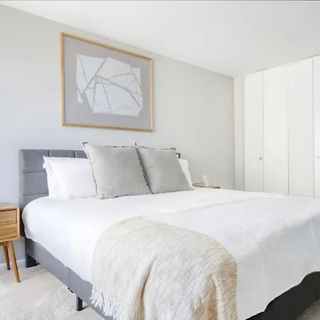 Apartment Lakeview 1br W Gym Pool 1 Block To Lincoln Park Chi-403 Chicago