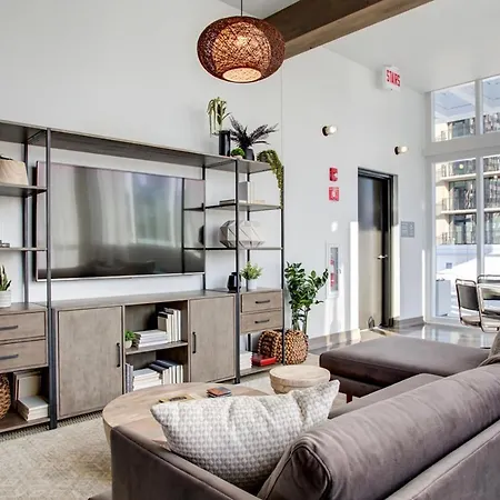 Apartment River N 1br W Gym Pool Nr L Stop Chi-362 Chicago