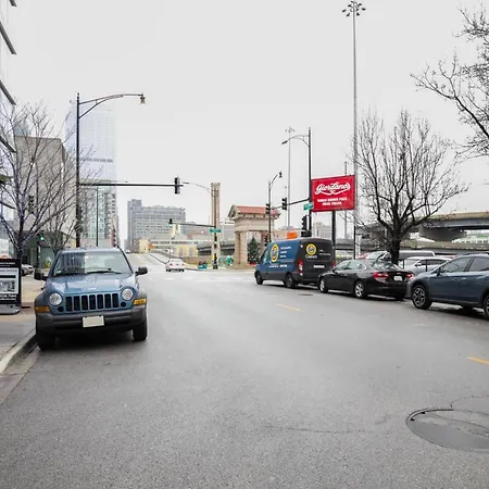 W Loop W Gym Pool In Heart Of Greektown Chi-539 Chicago