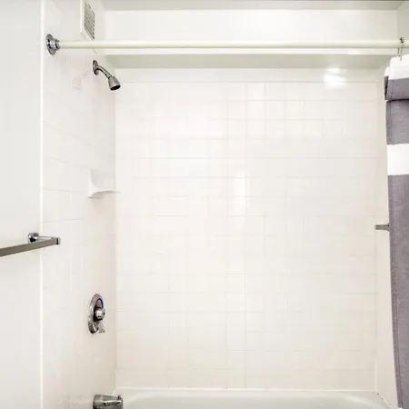 River N 1br W Gym Wd Nr Magnificent Mile Chi-54 Apartment