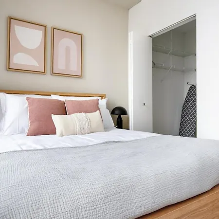 Apartment Loop 1br W Gym Doorman Nr L Parks Chi-302 Chicago