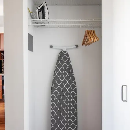 Loop 1br W Gym Roof Nr Riverwalk The L Chi-310 Apartment Chicago