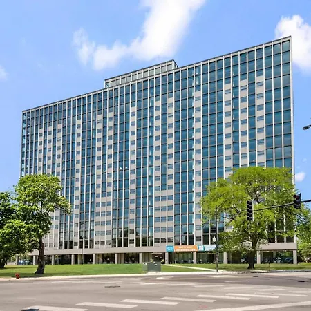 Apartment Medical District 1br W Gym Wd 1 Block To L Chi-612 Chicago