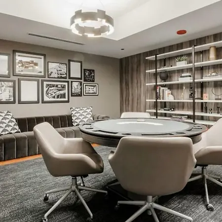 Loop 1br W Gym Wd Nr L Millennium Park Chi-471 *