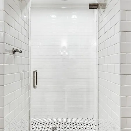 Apartment Wicker Park 2br W Wd Roof 3 Blocks To L Chi-482 *