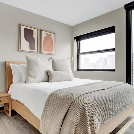 Medical District 2br W Gym Wd 1 Block To L Chi-427 *