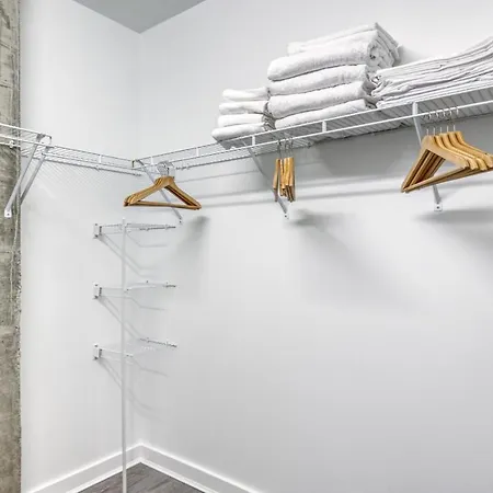 S Loop 2br W Roof Gym Lounge 1 Block To L Chi-441 Apartment Chicago