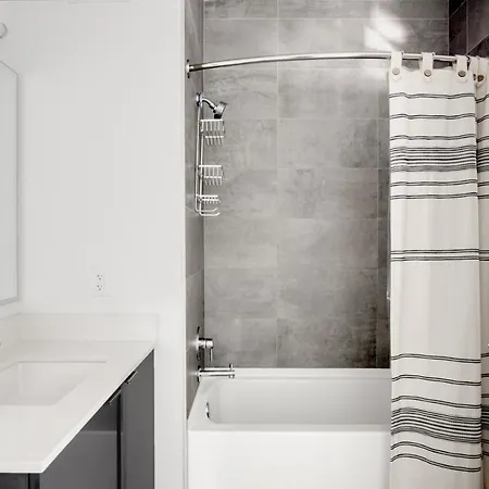 River North 1br W Gym Pool Roof Nr Riverwalk Chi-816 Apartment *