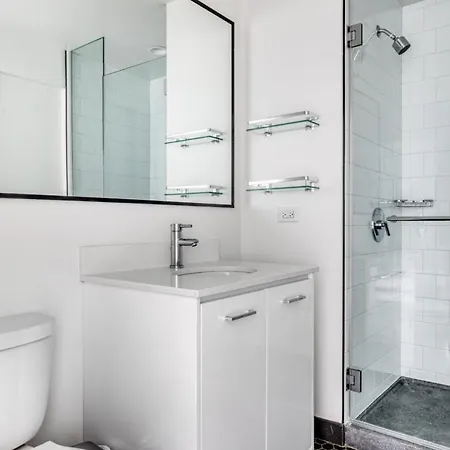 Apartment W Loop 1br W Pool Coworking Gym 1 Block To L Chi-522