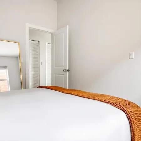 West Town 3br Chi-789 Chicago