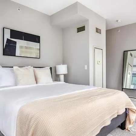 Streeterville 2br W Pool Gym Nr Riverwalk Chi-880 *