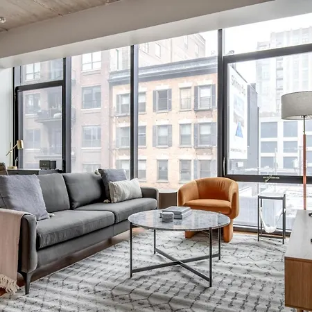 Apartment River North 1br W Gym Lounge Roof Nr Riverwalk Chi-899 *