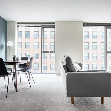 Loop 1br W Pool Gym Nr The L Riverwalk Chi-242 Apartment Chicago