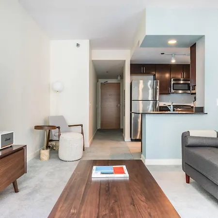 Loop 1br W Pool Gym Nr Theatre District L Chi-252