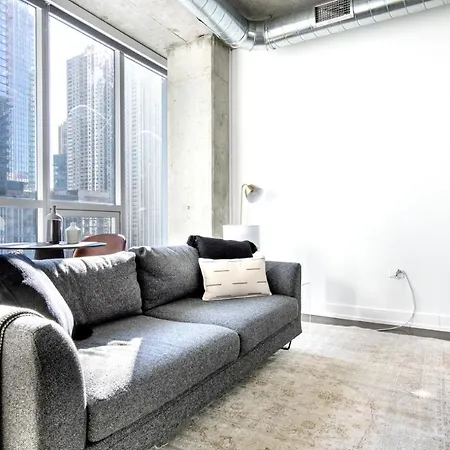 River N 1br W Gym Pool Nr L Stop Chi-357 Apartment *