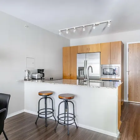 Apartment Streeterville 1br W Pool Gym Nr Riverwalk Chi-878 *