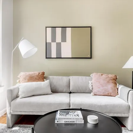 Lakeview 2br W Wd Bbq Nr Belmont L Chi-733 * Chicago