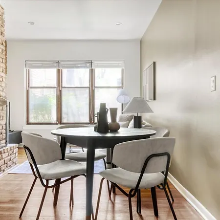 Apartment Lakeview 2br W Wd Bbq Nr Belmont L Chi-733 *