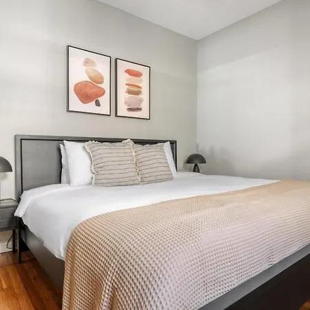 Lakeview 2br W Wd Bbq Nr Belmont L Chi-733 * Chicago