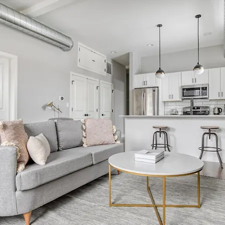W Town 2br 4 Blocks To L Wicker Park Bars Chi-546