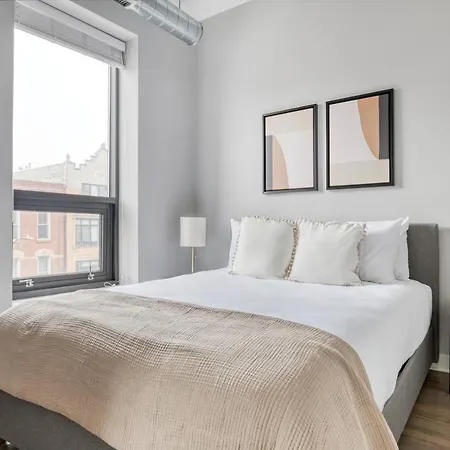 W Town 2br 4 Blocks To L Wicker Park Bars Chi-546 * Chicago