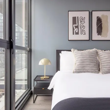 Chic Loop W Pool Gym Nr L Chi-724 * Chicago