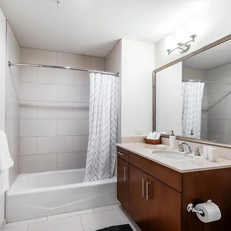 Apartment Streeterville 1br W Lake Views Pool Deck Gym Chi-186 *