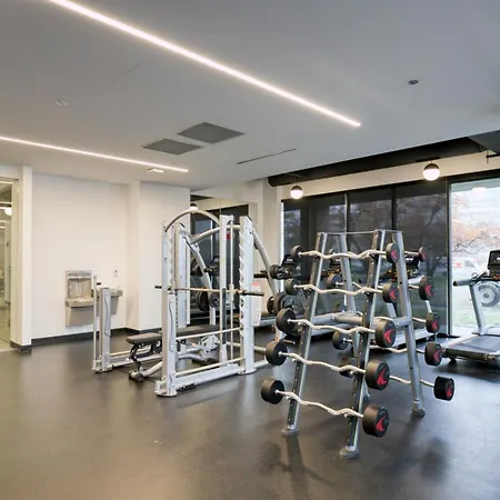 Medical District 1br W Gym Wd 1 Block To L Chi-611 * Chicago