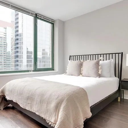Streeterville Studio W Pool Dog Run Nr Beach Chi-582 Apartment