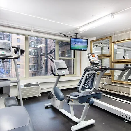 Apartment Gold Coast 3br W Gym Roof Nr Water Tower Chi-392 Chicago