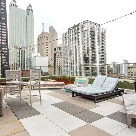 Gold Coast 3br W Gym Roof Nr Water Tower Chi-392 Chicago
