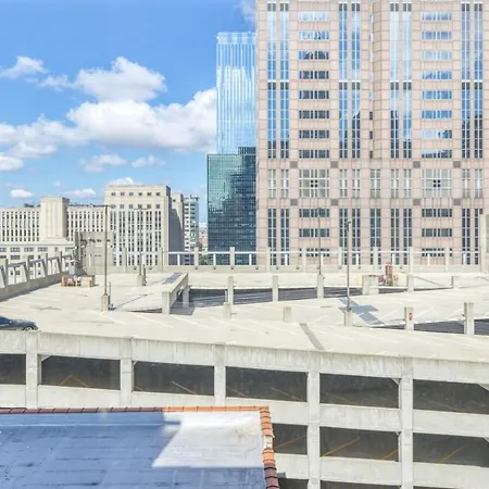Apartment Loop 1br W Lounge Gym Roof Nr L Chi-692 *