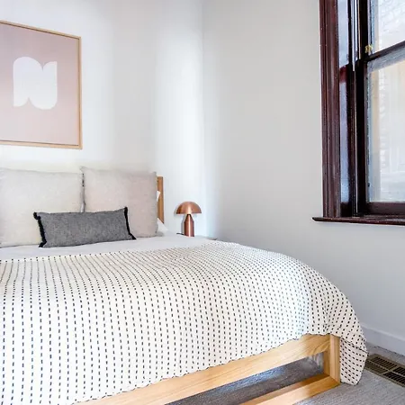 Lincoln Park 2br Nr L Clark St Dining Chi-336 *
