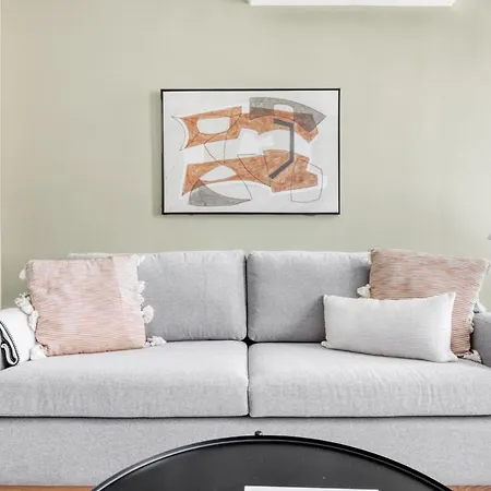 Loop 1br W Lounge Gym Roof Nr L Chi-692 *