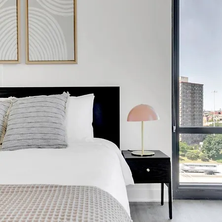 River W 2br W Rooftop Gym Nr Blue Line Chi-680 * Chicago