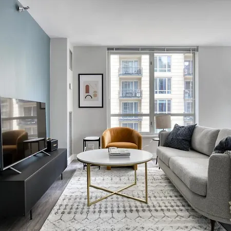 Gold Coast 2br W Gym Lounge 1 Block To L Chi-801 * Chicago
