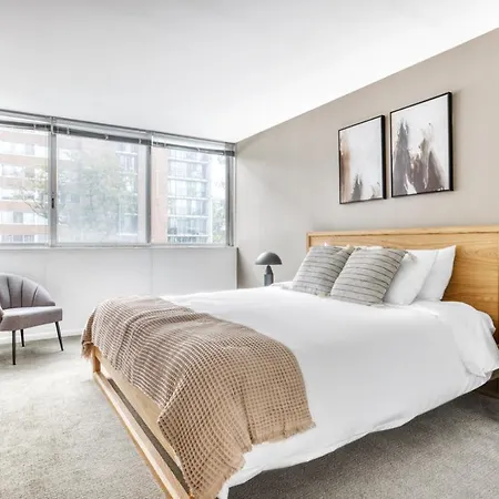 Medical District 1br W Wd Gym Nr Hospitals Chi-719 *