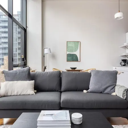 River North 1br W Gym Lounge Roof Nr Riverwalk Chi-893 * Chicago