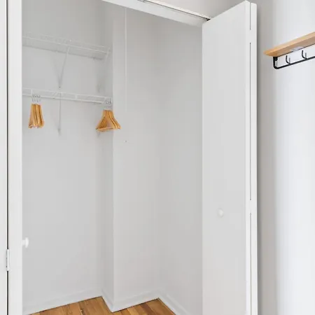 Loop 2br W Gym Doorman Same Block As L Chi-674 Chicago